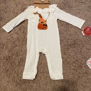 Pumpkin onesie and bow, new with tags